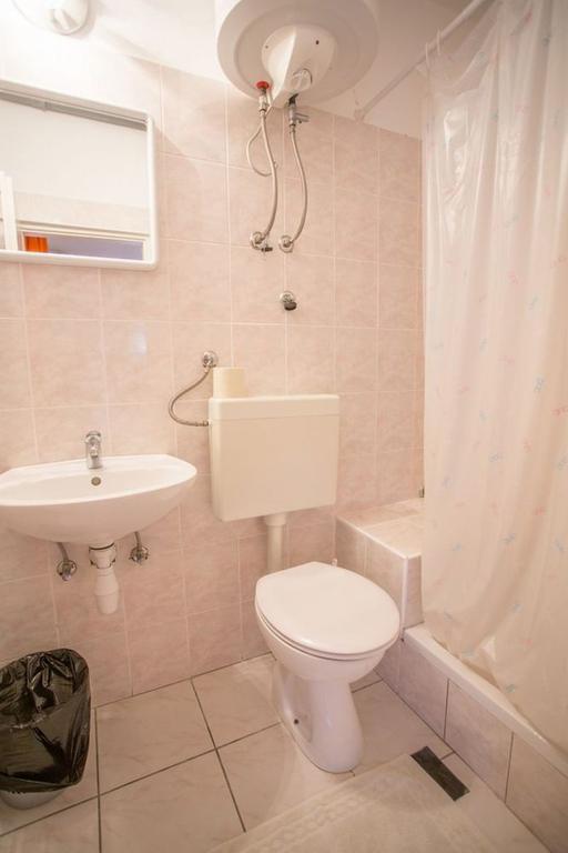 Robinson Erina Apartment Zarace Luaran gambar